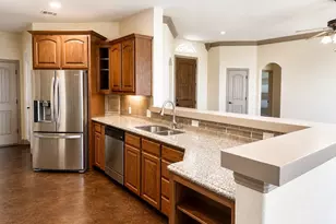 2914 San Gabriel Dr, Granbury, TX 76048 - Photo 7