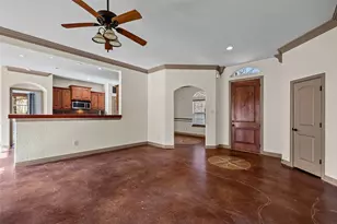 2914 San Gabriel Dr, Granbury, TX 76048 - Photo 5