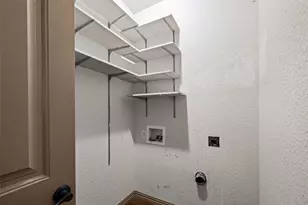 2914 San Gabriel Dr, Granbury, TX 76048 - Photo 9