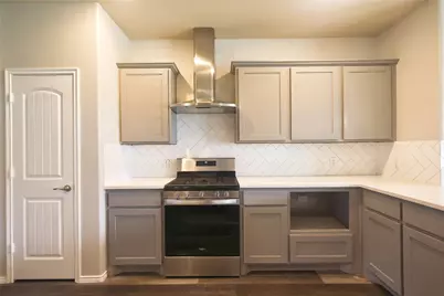 9717 Mulligan Drive, McKinney, TX 75072 - Photo 3