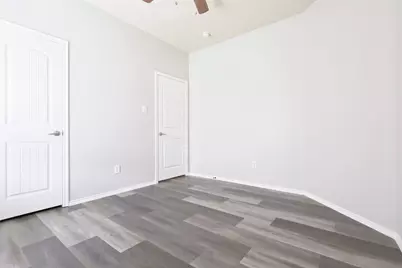 9717 Mulligan Drive, McKinney, TX 75072 - Photo 13