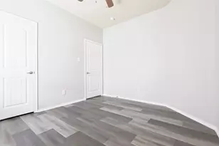 9717 Mulligan Dr, McKinney, TX 75072 - Photo 13