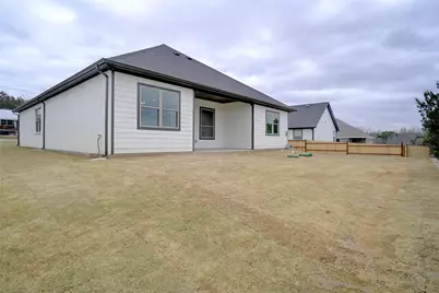 5824 Belaire Circle, Granbury, TX 76048 - Photo 23