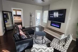 3736 Colonial Ave, Dallas, TX 75215 - Photo 5