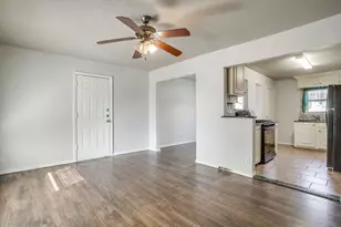 4105 Fain St, Fort Worth, TX 76117 - Photo 9