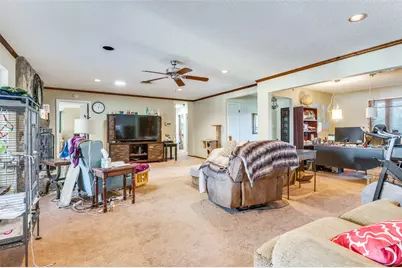 305 Cedar Creek Court, Fort Worth, TX 76103 - Photo 7