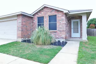 3303 Friesian Ct, Denton, TX 76210 - Photo 3