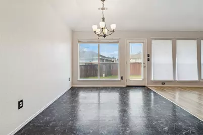 1403 Aviary Drive, DeSoto, TX 75115 - Photo 11