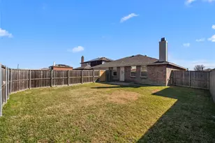 1021 Badger Run, Lancaster, TX 75134 - Photo 23