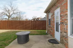 2701 Clark Dr, Corinth, TX 76210 - Photo 33