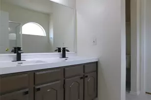 2701 Clark Dr, Corinth, TX 76210 - Photo 19