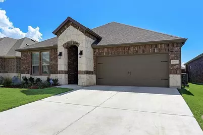 10924 Ranchera Drive, Aubrey, TX 76227 - Photo 3