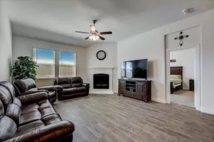 10924 Ranchera Dr, Aubrey, TX 76227 - Photo 5