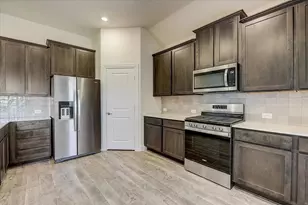 10924 Ranchera Dr, Aubrey, TX 76227 - Photo 11