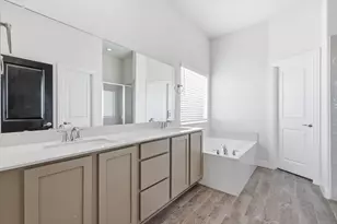 11249 Canyon Mine Dr, Aubrey, TX 76227 - Photo 23