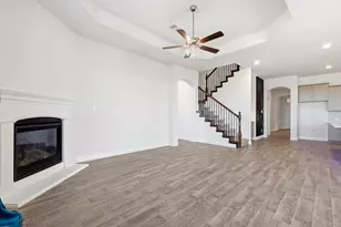 11249 Canyon Mine Dr, Aubrey, TX 76227 - Photo 9