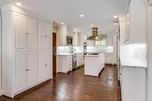 4432 Willow Ln, Dallas, TX 75244 - Photo 11