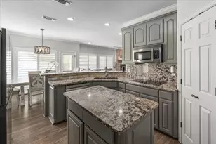 103 Iron Horse Ct, Azle, TX 76020 - Photo 13