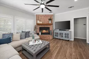 103 Iron Horse Ct, Azle, TX 76020 - Photo 17