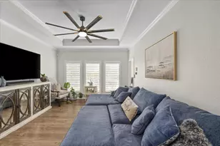 103 Iron Horse Ct, Azle, TX 76020 - Photo 9