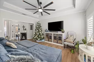 103 Iron Horse Ct, Azle, TX 76020 - Photo 9