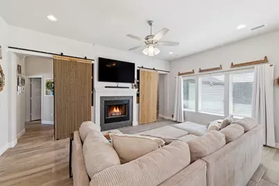 1436 Town Creek Circle, Weatherford, TX 76086 - Photo 7