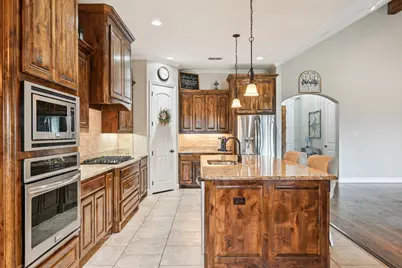 101 Maral Lane, Azle, TX 76020 - Photo 9