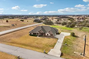 101 Maral Ln, Azle, TX 76020 - Photo 33