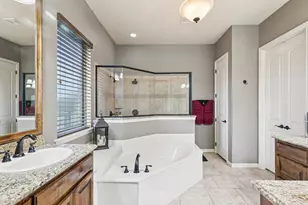 101 Maral Ln, Azle, TX 76020 - Photo 15