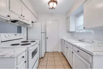 215 Roberts Circle #D, Arlington, TX 76010 - Photo 5