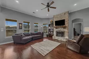 5618 Gebron Ct, Fort Worth, TX 76126 - Photo 5