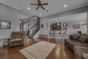 5618 Gebron Ct, Fort Worth, TX 76126 - Photo 3