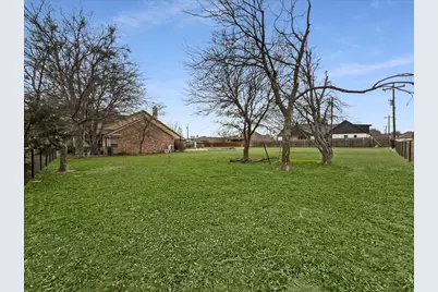 5618 Gebron Court, Fort Worth, TX 76126 - Photo 23