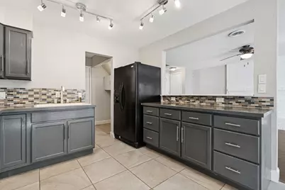 2009 Via Bravo, Carrollton, TX 75006 - Photo 11