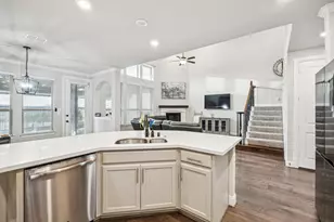 14879 Bucklebury Dr, Frisco, TX 75035 - Photo 5