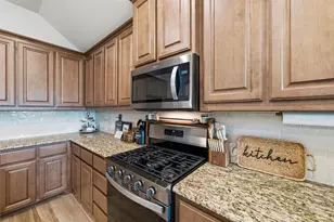 7737 Oakmeade St, Joshua, TX 76058 - Photo 15