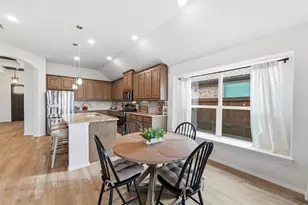 7737 Oakmeade St, Joshua, TX 76058 - Photo 17