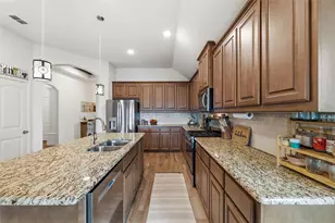 7737 Oakmeade St, Joshua, TX 76058 - Photo 13