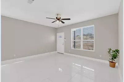 6027 Plum Dale Road, Dallas, TX 75241 - Photo 7