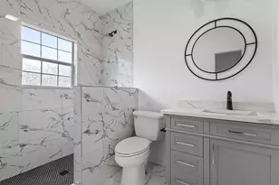 3618 Jeffries St, Dallas, TX 75215 - Photo 5