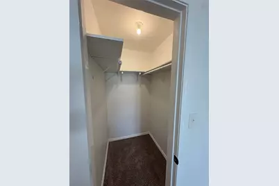 932 E Davis Avenue, Fort Worth, TX 76104 - Photo 13