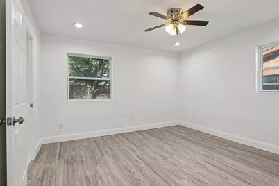 3035 Townsend Drive, Dallas, TX 75229 - Photo 17