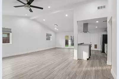 3035 Townsend Drive, Dallas, TX 75229 - Photo 3