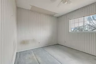 1400 Endicott Dr, Arlington, TX 76018 - Photo 17