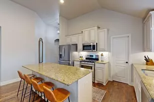 1119 Kettlewood Dr, Justin, TX 76247 - Photo 9