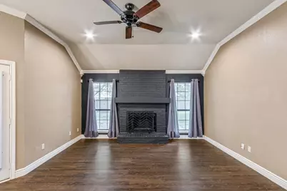 9508 Riviera Drive, Waco, TX 76712 - Photo 7