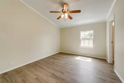 4725 Ramey Avenue, Fort Worth, TX 76105 - Photo 11