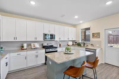 708 Goldenrod Lane, Princeton, TX 75407 - Photo 9