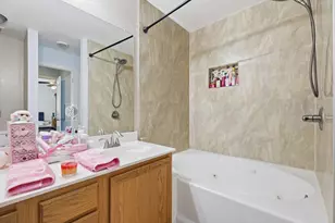 114 Drake Ln, Garland, TX 75043 - Photo 17