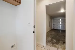 700 E 6th St, Bonham, TX 75418 - Photo 21